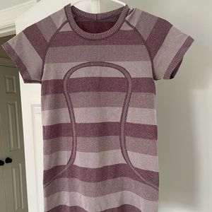 Lululemon swiftly tech short sleeve
